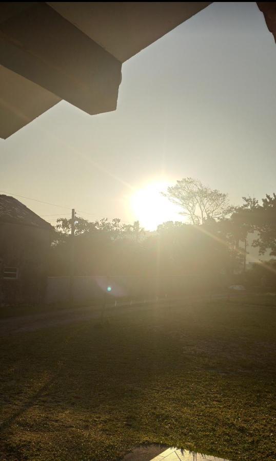 Casa De 2 Quartos Na Praia Da Joaquina ฟลอเรียนอโปลิส ภายนอก รูปภาพ
